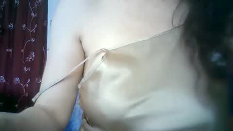 Snapshot of 77lilu chatting on 25, 2, 2026 Lilu online show from 25, 2, 2026