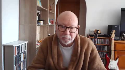  Papi  online show from 25, 2, 2025