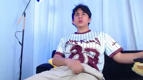 zyan online show from 13, 12, 2025