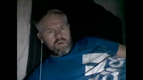 81jonnyx online show from 17, 1, 2025