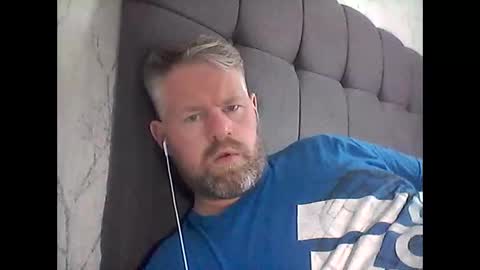 81jonnyx online show from 8, 3, 2025