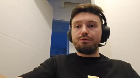 8inchdude93 online show from 13, 3, 2026