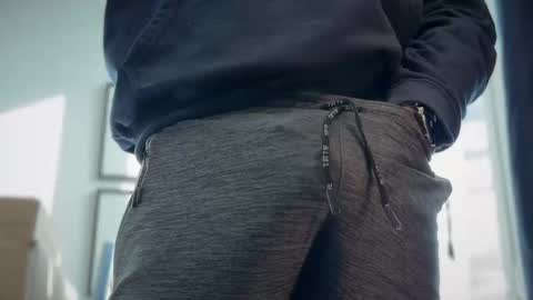 8incher NYC online show from 6, 11, 2025