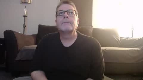 989guy online show from 19, 4, 2026