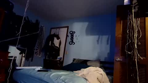 Snapshot of 9_25 chatting on 6, 2, 2025 8over6 online show from 6, 2, 2025