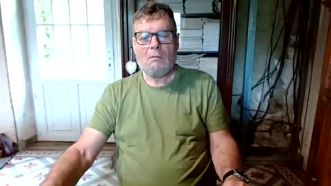 _123_voyeur_ online show from 12, 4, 2026