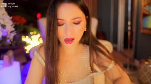 Sophia  online show from 19, 11, 2025