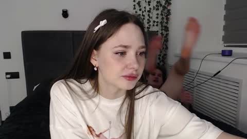 Snapshot of _52_ chatting on 5, 12, 2024 EMILY AND MARCUS online show from 5, 12, 2024