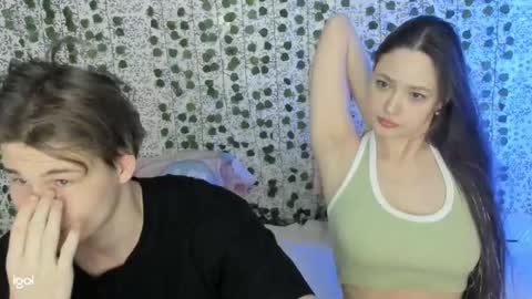 Snapshot of _52_ chatting on 6, 3, 2025 EMILY AND MARCUS online show from 6, 3, 2025