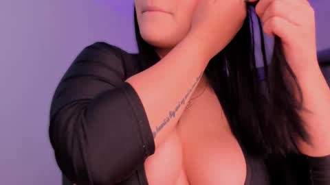 Snapshot of _abbymiller_ chatting on 3, 10, 2025 Abbye Miller online show from 3, 10, 2025