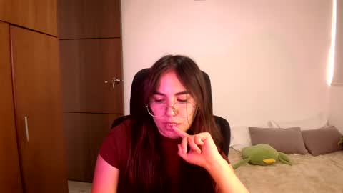 Snapshot of _abbyyyy_ chatting on 17, 7, 2026 abby 3 online show from 17, 7, 2026
