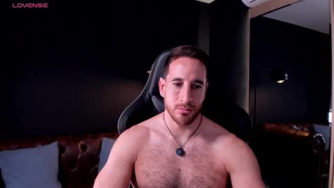 _adamcoper_ online show from 11, 4, 2026