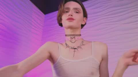 adrian online show from 8, 11, 2025