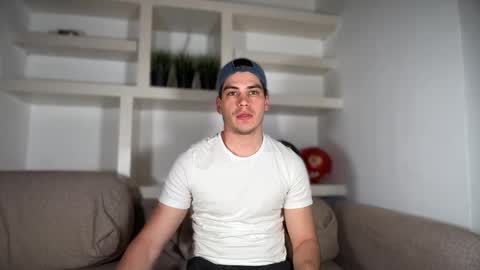 _aesthetic online show from 29, 9, 2025