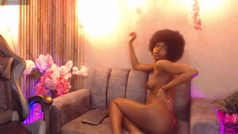 Snapshot of _alaana chatting on 14, 12, 2025 Alana online show from 14, 12, 2025