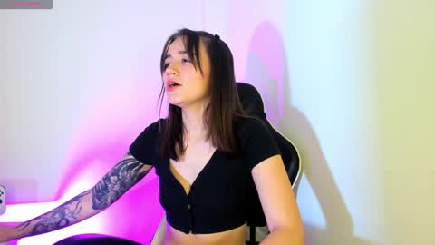 Snapshot of _alicerosse2 chatting on 17, 1, 2025 ALICE online show from 17, 1, 2025