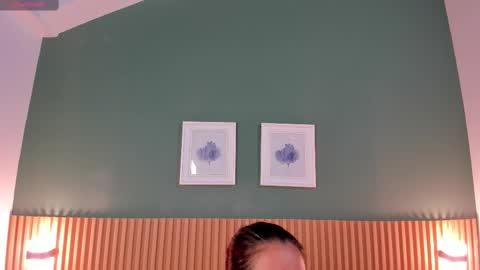 Ana Victoria online show from 1, 3, 2025