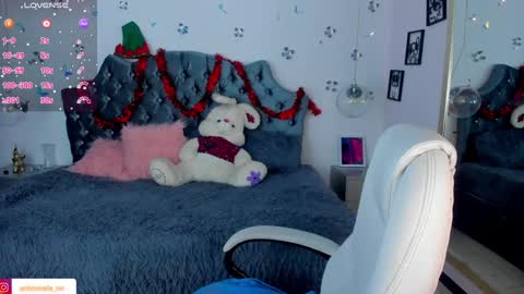 antonnela online show from 28, 12, 2024