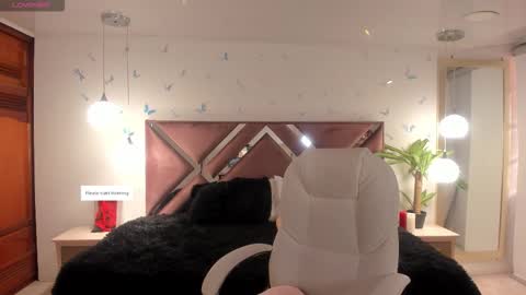 antonnela online show from 27, 9, 2025