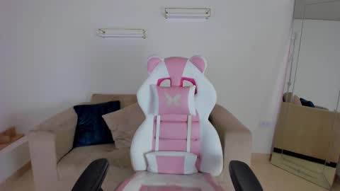    online show from 27, 9, 2025