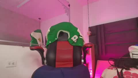 Arlet online show from 1, 3, 2025