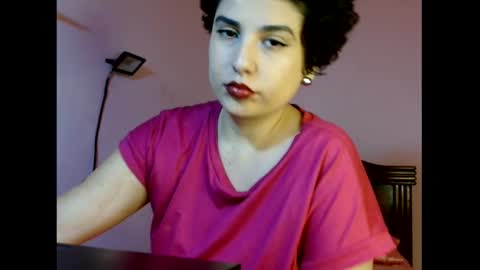 Snapshot of _atenea_golden chatting on 6, 11, 2025 atenea online show from 6, 11, 2025