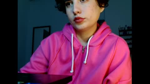 Snapshot of _atenea_golden chatting on 8, 11, 2025 atenea online show from 8, 11, 2025