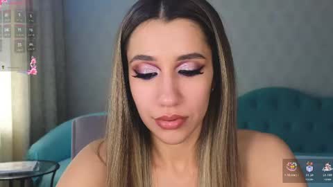 _aura_18 online show from 18, 4, 2026