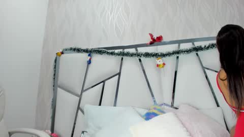 Aura online show from 21, 11, 2025