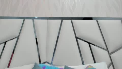 Aura online show from 11, 2, 2026