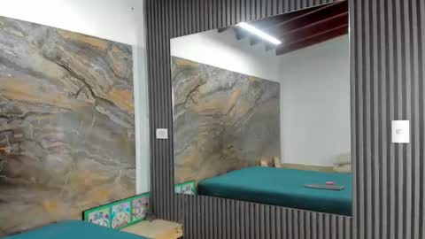 Snapshot of _axel_09 chatting on 9, 10, 2025 _axel_09 online show from 9, 10, 2025