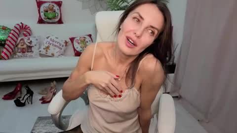 Beylly online show from 3, 12, 2025