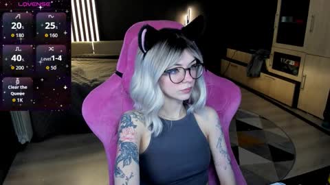 Olivia Subscribe to my Fansly -   online show from 18, 3, 2026