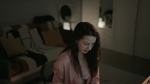 Lili online show from 10, 9, 2025