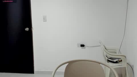 _blairwest_ online show from 26, 9, 2025