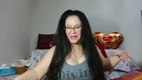 KHALEESI online show from 3, 12, 2024