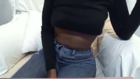 Snapshot of _bunny_b chatting on 6, 3, 2025 I will be back soon online show from 6, 3, 2025