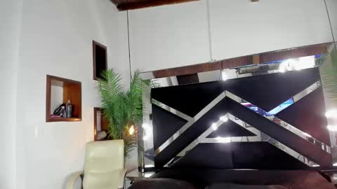 Candy online show from 6, 11, 2025