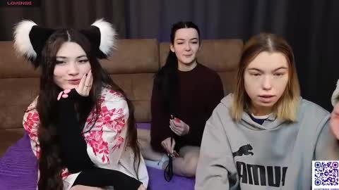 Snapshot of _capybara0_0 chatting on 23, 2, 2025 _capybara0_0 online show from 23, 2, 2025