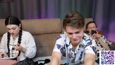 Snapshot of _capybara0_0 chatting on 1, 3, 2025 _capybara0_0 online show from 1, 3, 2025