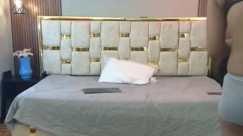 Caroline online show from 2, 4, 2026