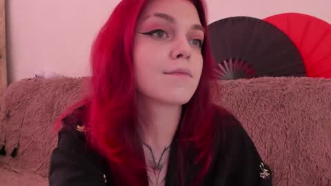 Caroline online show from 12, 4, 2026