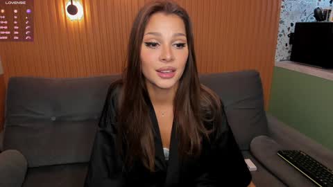 Angela  online show from 19, 1, 2025