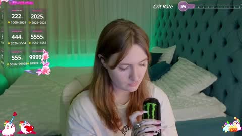 Alisa NO NUDE online show from 4, 2, 2025