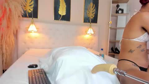 Snapshot of _cinnamon_star chatting on 1, 3, 2026 _cinnamon_star online show from 1, 3, 2026