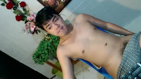 Snapshot of _cumwithrussel chatting on 13, 6, 2026 Russ online show from 13, 6, 2026