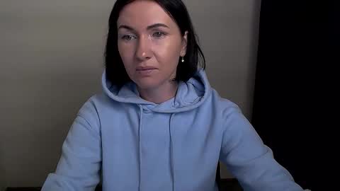 Snapshot of _cutie_and_shy_ chatting on 24, 10, 2025 _cutie_and_shy_ online show from 24, 10, 2025