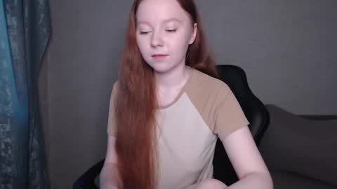 Snapshot of _damnbaby chatting on 4, 1, 2025 _damnbaby online show from 4, 1, 2025