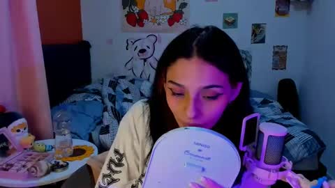 Snapshot of _dayanne_ chatting on 11, 12, 2024 Pao online show from 11, 12, 2024