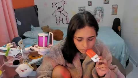 Snapshot of _dayanne_ chatting on 4, 11, 2025 Pao online show from 4, 11, 2025